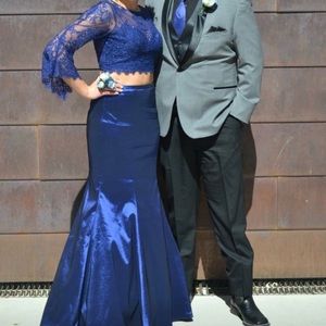 Clarisse Prom Dress Size 13/14, Deep Blue